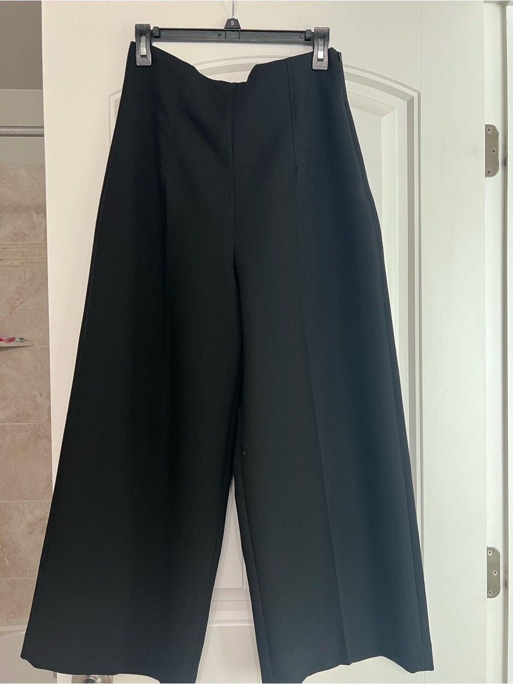 Zara Black Wide-Leg High-Rise Trousers